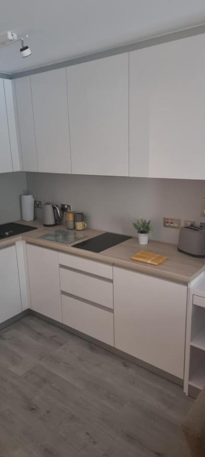 The Hub Gibraltar Apartment Екстериор снимка