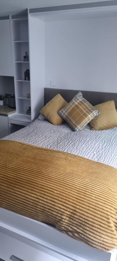 The Hub Gibraltar Apartment Екстериор снимка
